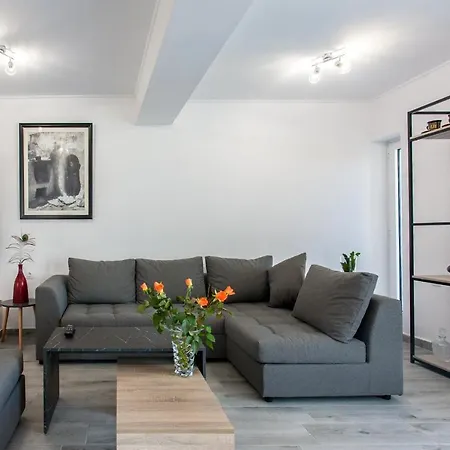 Апартаменти Vista Magica *